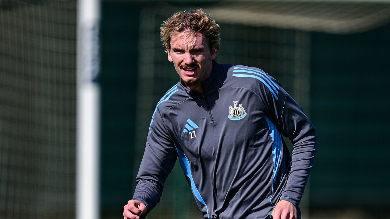 Striker anyar Newcastle United, Nick Woltemade