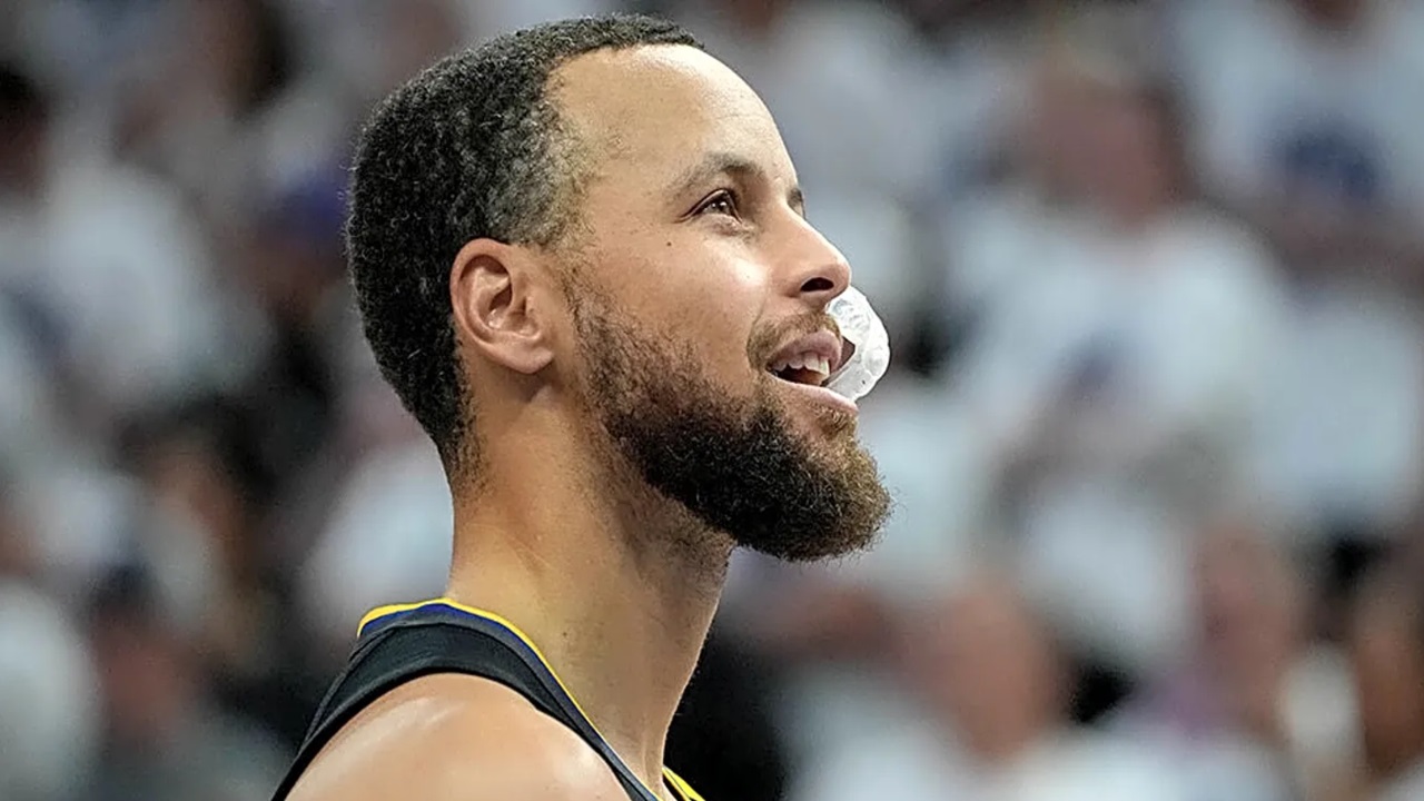 Steph Curry Akan Bawa Warriors Bersaing di Musim 2025