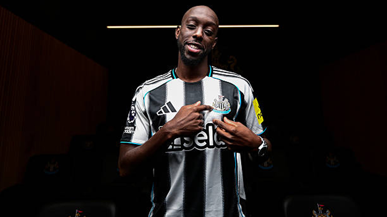 Hadapi Wolves, Newcastle United Masih Belum Bisa Diperkuat Yoane Wissa