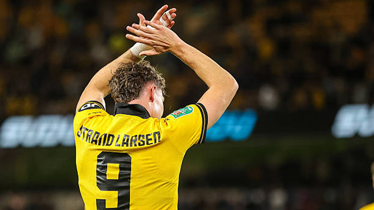 Vitor Pereira Pastikan Jorgen Strand Larsen Tetap Berkomitmen di Wolves