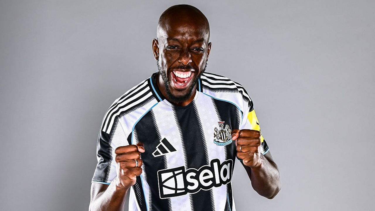 Striker Newcastle United, Yoane Wissa
