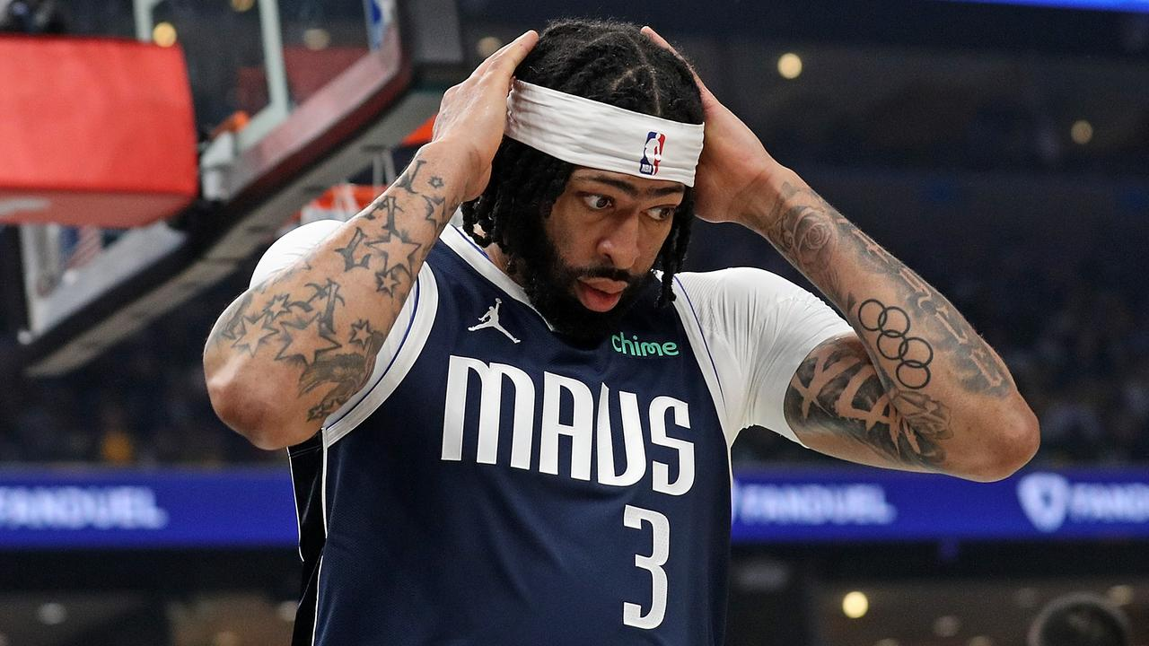 Anthony Davis diragukan bisa berlaga di awal musim 2025-2026.