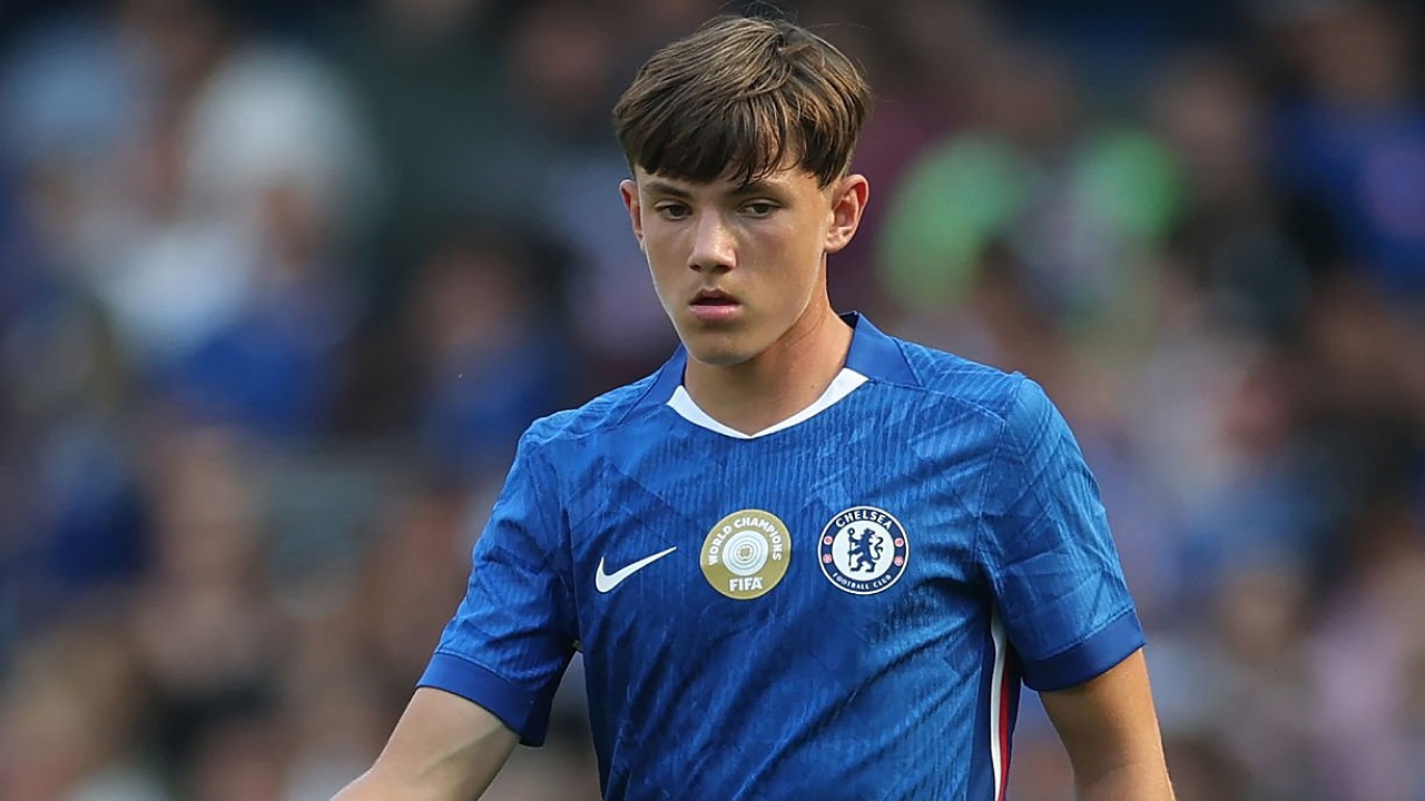 Reggie Walsh dipuji oleh pelatih Chelsea, Enzo Maresca