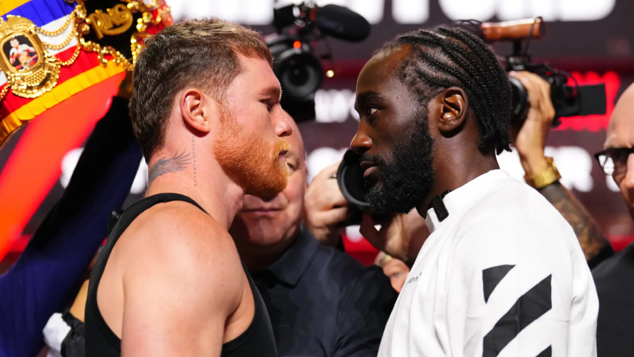 Canelo Alvarez (kiri) dan Terence Crawford. (Foto: Fight TV)