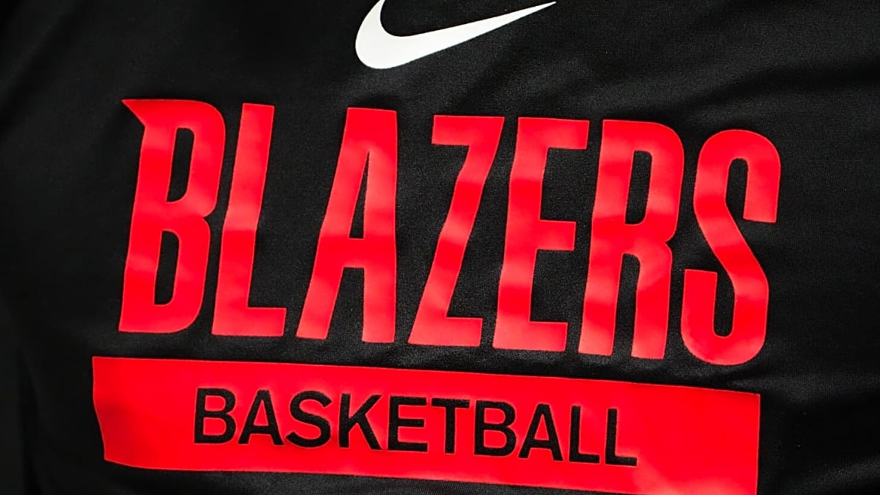 Tom Dundon Telah Sepakat Beli Saham Trail Blazers