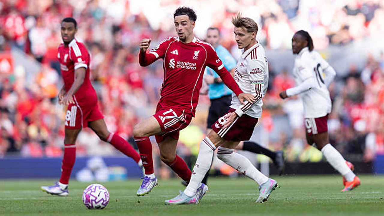 Hadapi Burnley di Turf Moor, Liverpool Tidak Diperkuat Curtis Jones
