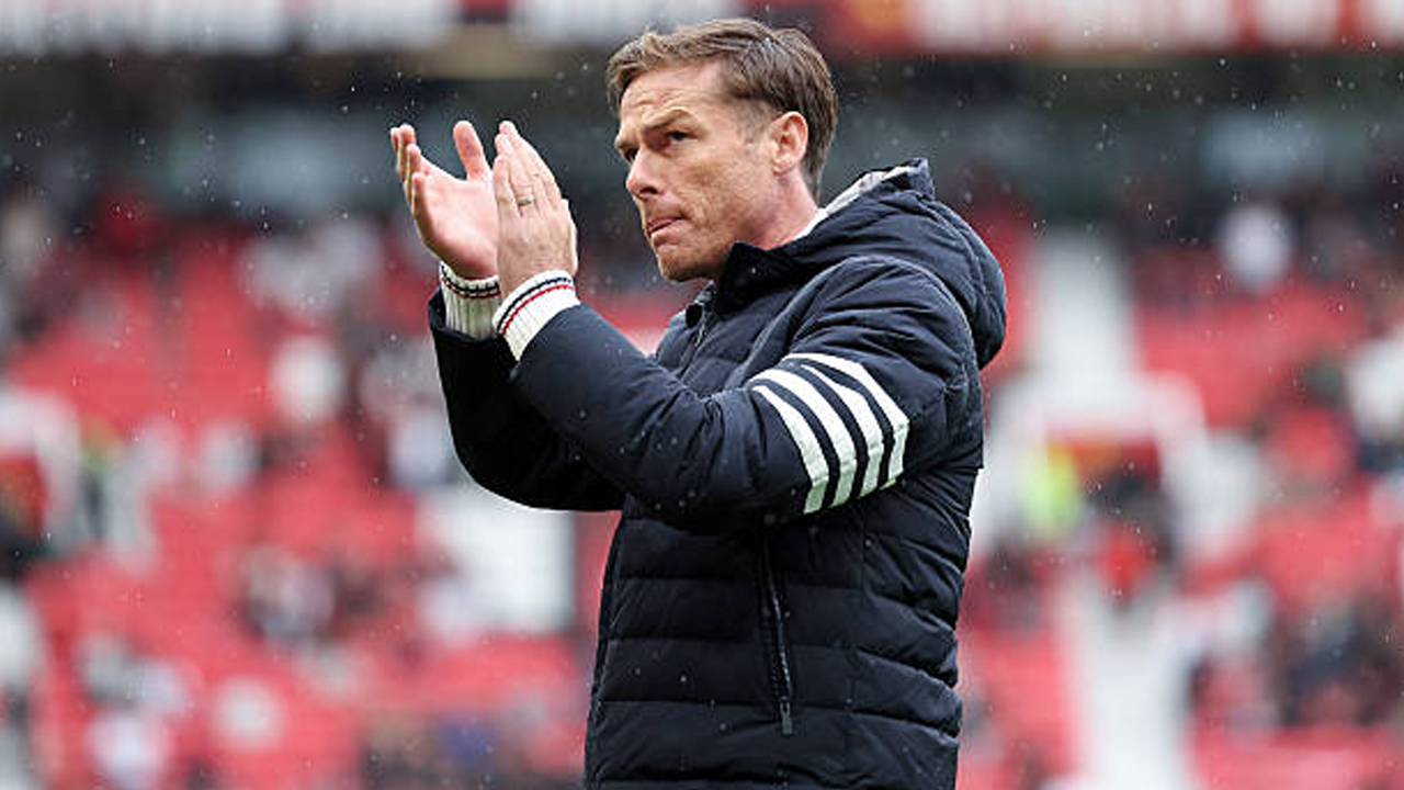 Scott Parker Minta Burnley Tampil Berani Saat Hadapi Liverpool