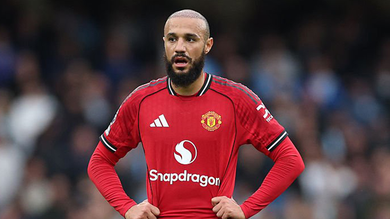 Noussair Mazraoui.