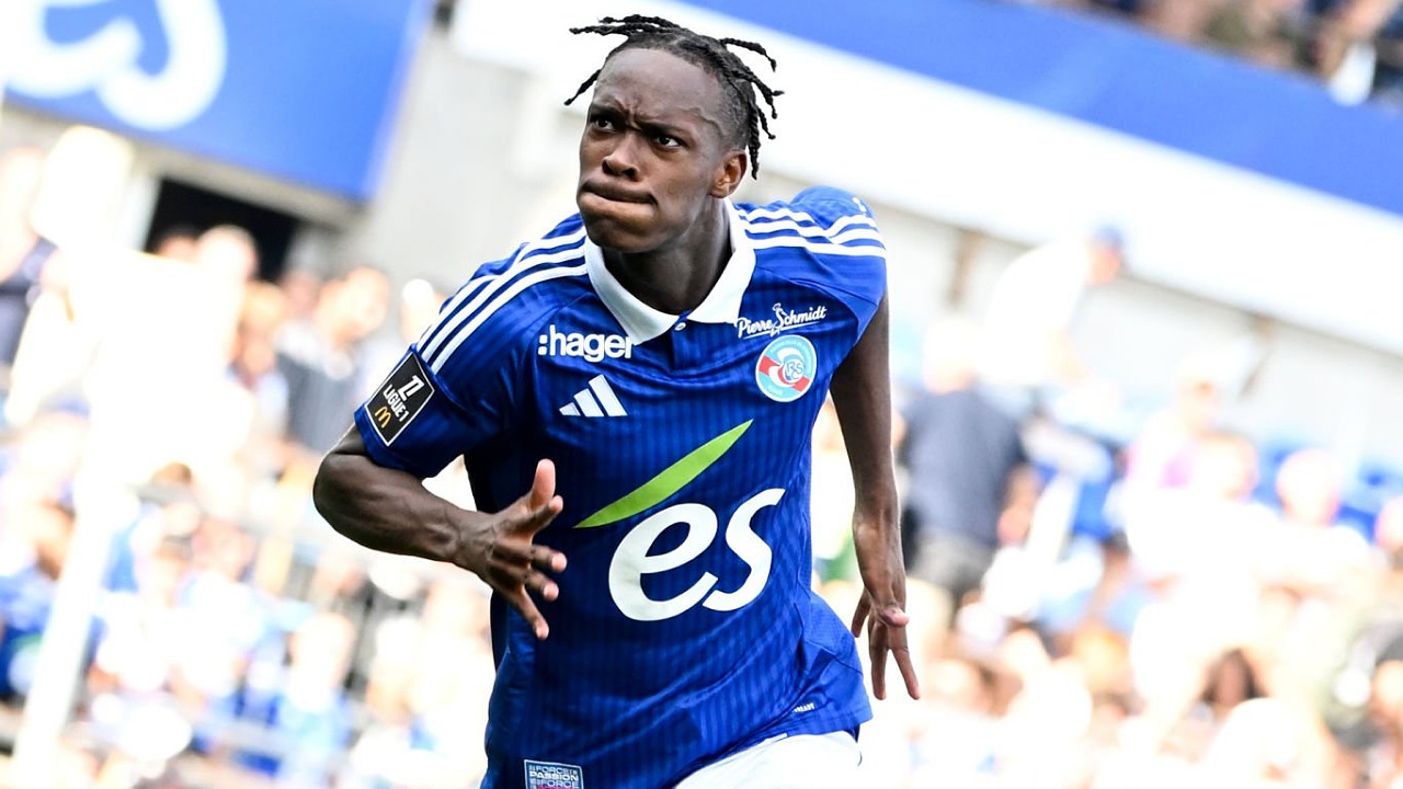 Kapten Strasbourg, Emanuel Emegha, pindah ke Chelsea tahun depan