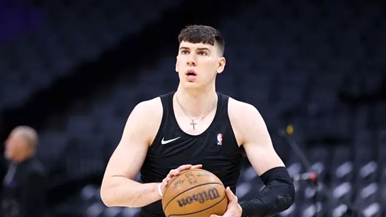Jake LaRavia Diyakini Bisa Memperkuat Pertahanan Lakers