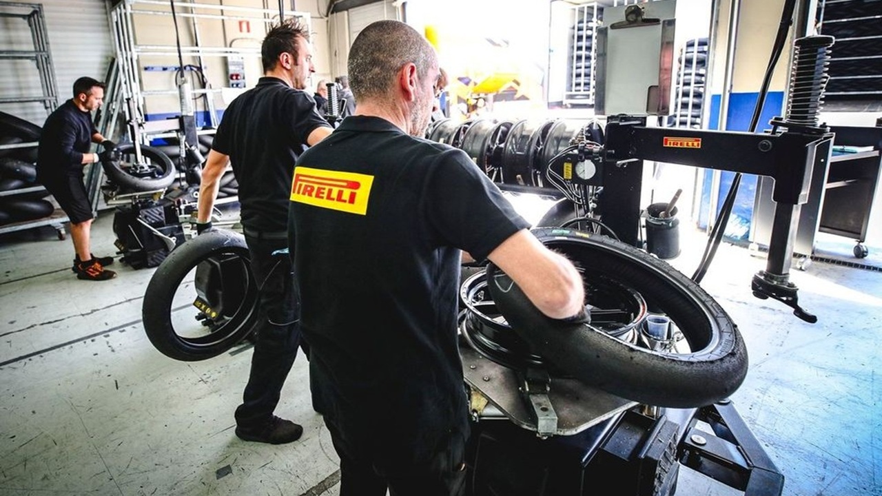 MotoGP Resmi Uji Ban Pirelli di Misano, Siap Sambut Era 850cc