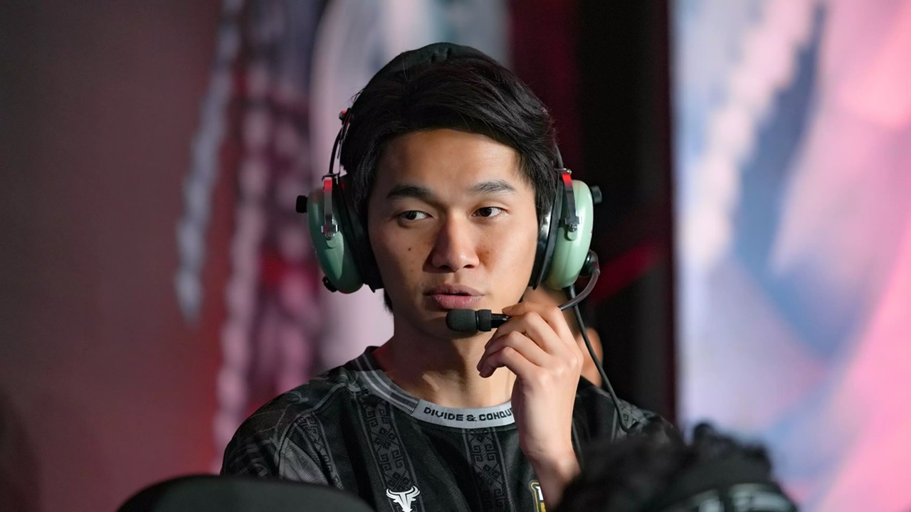 Analis Dewa United Esports Perlunya Improvement dalam Pengambilan Keputusan
