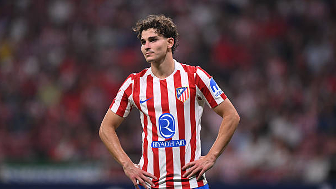 Tandang ke Anfield, Atletico Madrid Tidak Diperkuat Julian Alvarez
