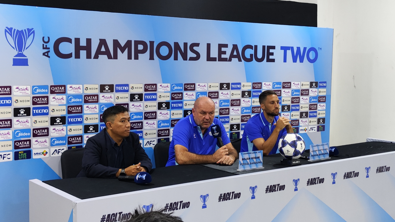 Pelatih Persib, Bojan Hodak