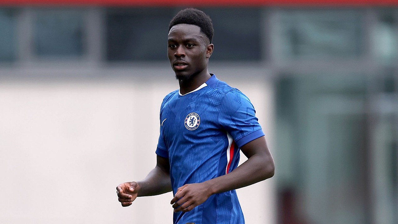 Bek muda Chelsea, Genesis Antwi