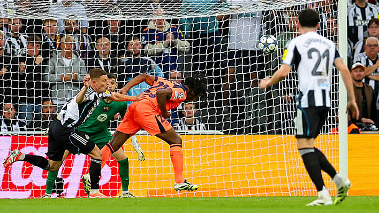 Hasil Pertandingan Champions League: Newcastle United 1-2 Barcelona