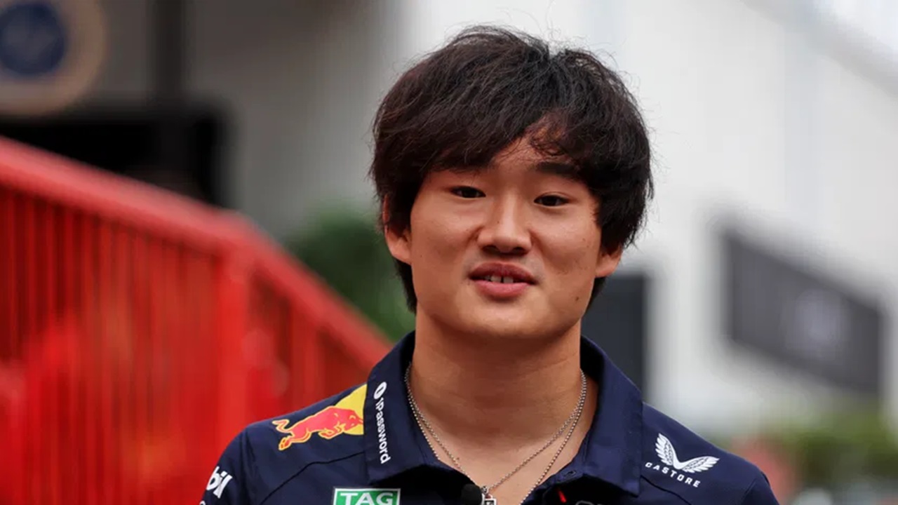 Yuki Tsunoda Tak Mau Bahas Spekulasi Masa Depannya