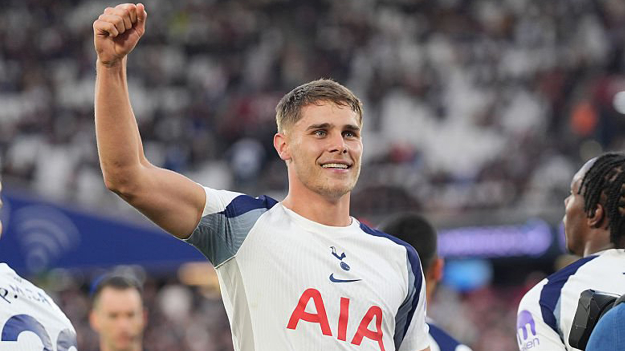 Spurs Siapkan Cara Pamungkas Cegah Kepergian Micky van de Ven
