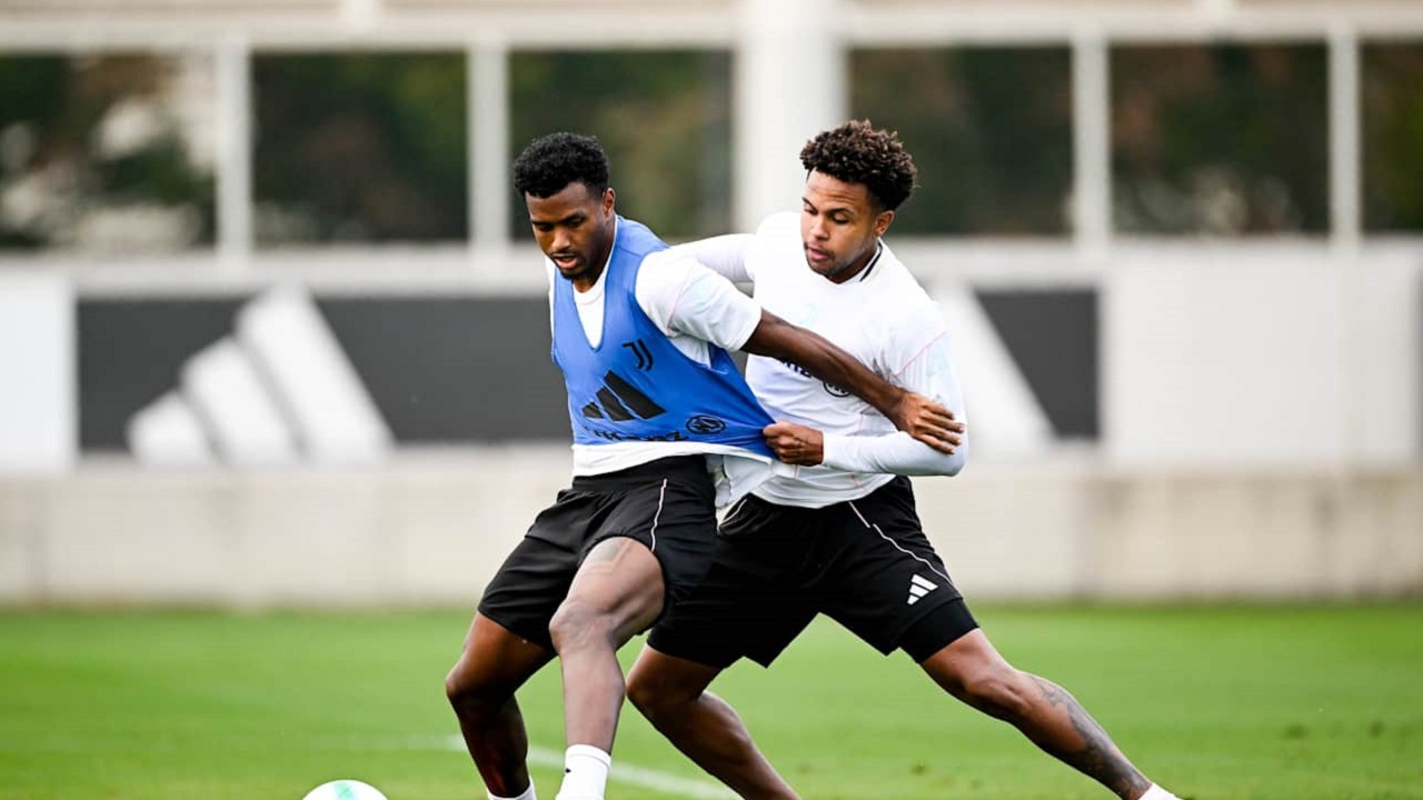 Juan Cabal kembali tersedia untuk Juventus (Image: Juventus)