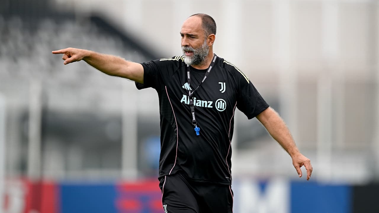Pelatih Juventus Igor Tudor (Image: Juventus)