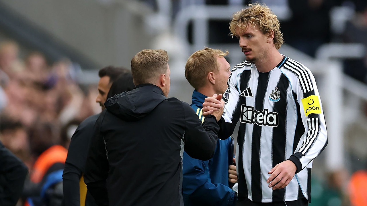 Eddie Howe dan Nick Woltemade