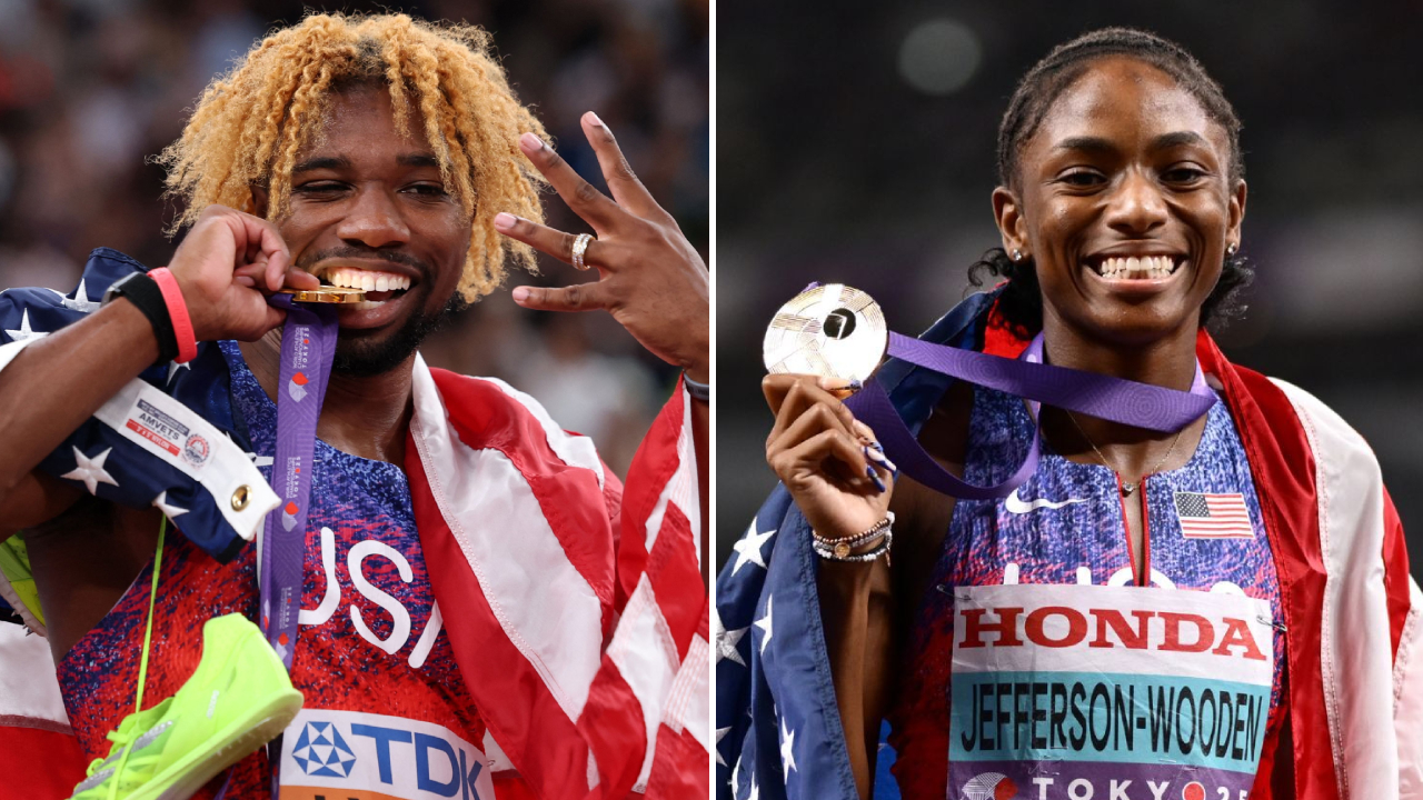 Noah Lyles (kiri) dan Melissa Jefferson-Wooden memamerkan medali Kejuaraan Dunia mereka. (Foto: AP)