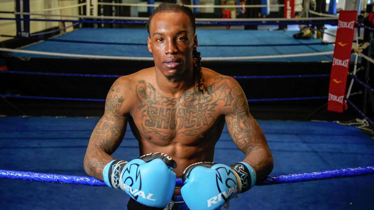 O’Shaquie Foster terakhir bertarung pada November lalu saat menang angka atas Robson Conceicao. (Foto: Fight TV)