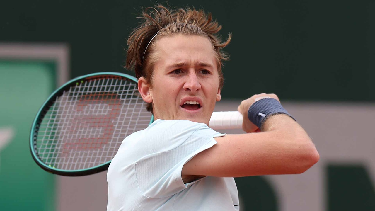 Sebastian Korda Kembali Beraksi Dengan Servis Memukau Di Hangzhou