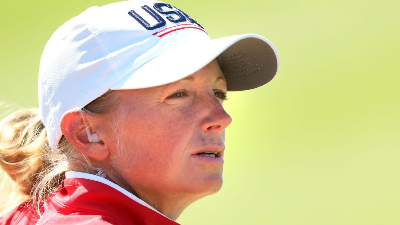 Stacy Lewis menyoroti keinginannya untuk menghabiskan lebih banyak waktu dengan suaminya dan putri kecilnya. (Foto: Golf Digest)