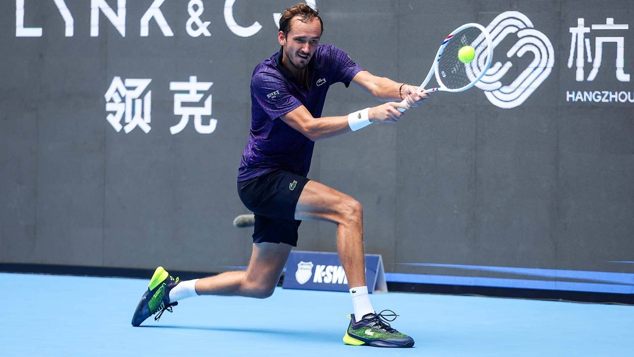 Andrey Rublev Karam, Daniil Medvedev Tembus Perempatfinal Di Hangzhou
