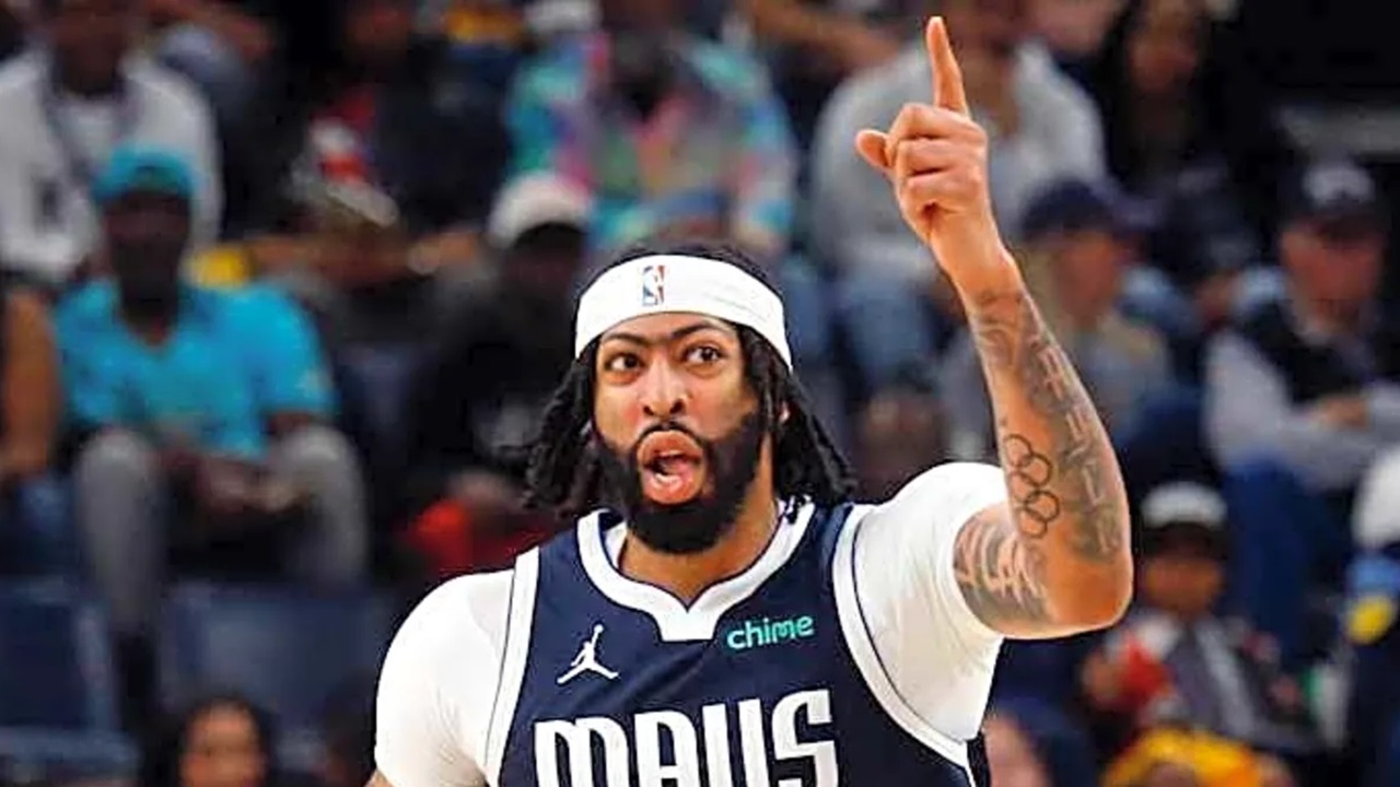 Anthony Davis Akan Jadi Pemain Kunci Mavericks