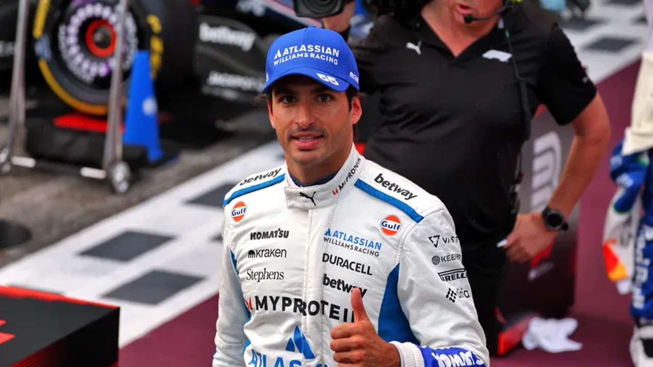 Carlos Sainz Berambisi Beri Williams Podium Pertama