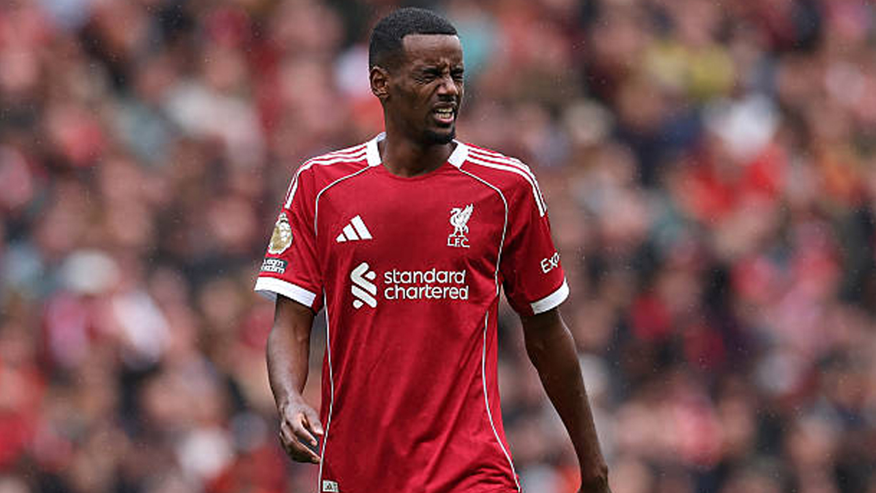 Drama Transfer Alexander Isak Sempat Buat Ruang Ganti Liverpool Lelah