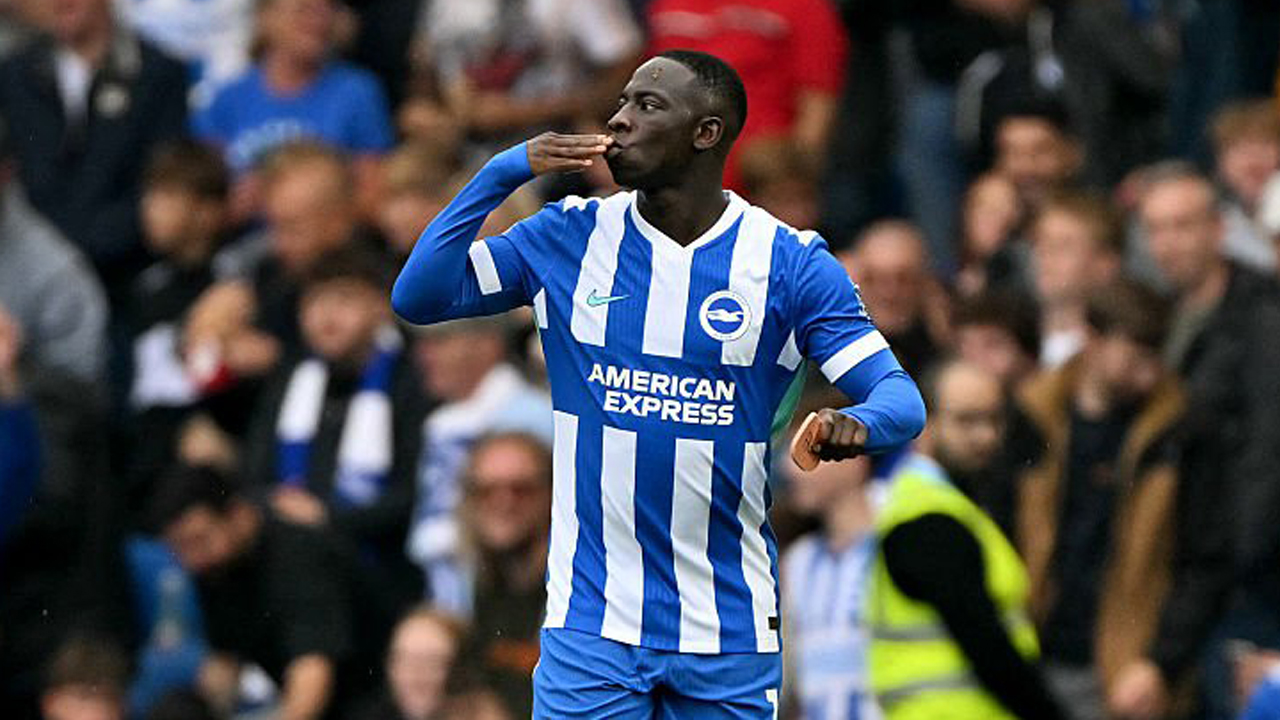 Yankuba Minteh. (Foto: Glyn Kirk/AFP)