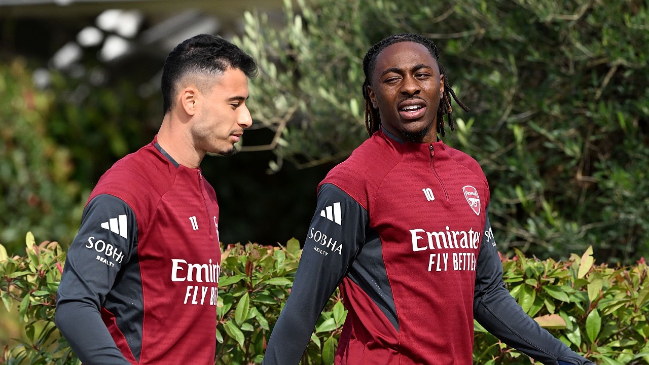Mikel Arteta memasukkan Gabriel Martinelli dan Eberechi Eze dari bangku cadangan di laga Arsenal vs Manchester City, Ahad (21/9)
