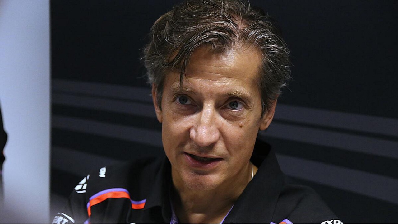 Massimo Rivola ingin lihat Aprilia saingi Ducati.
