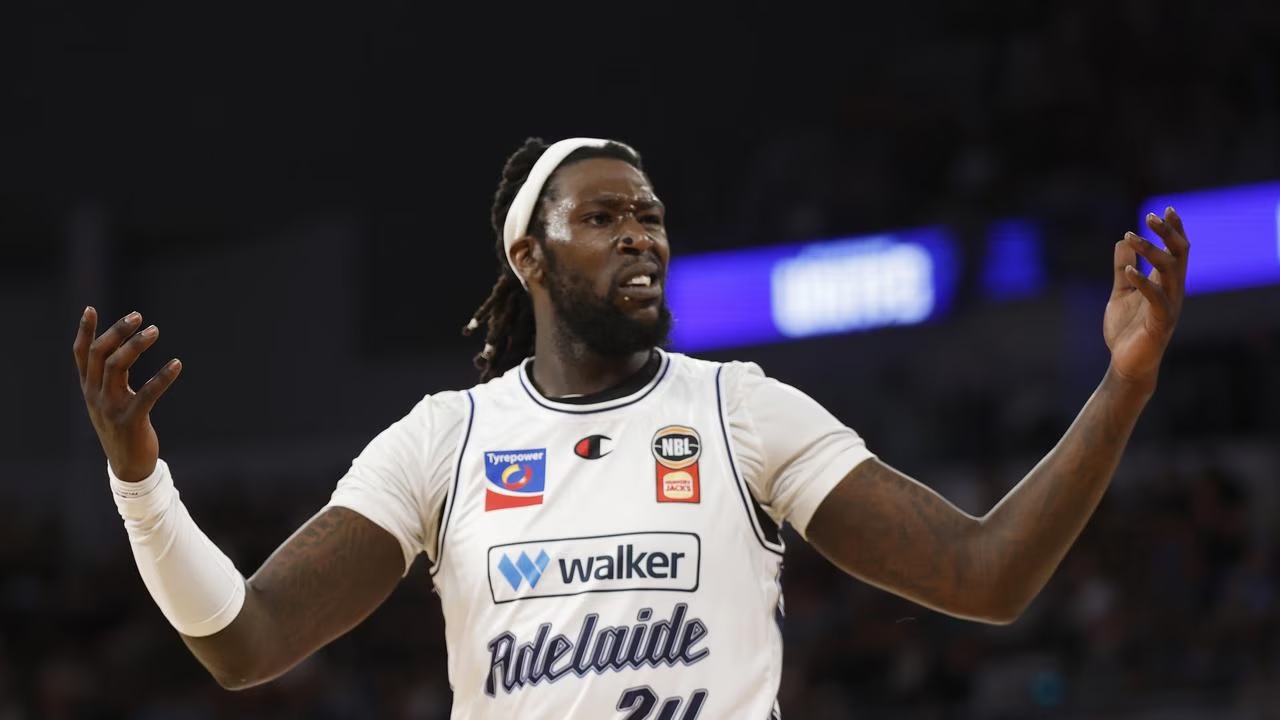 Montrezl Harrell bela diri usai tersandung kasus doping di Australia.