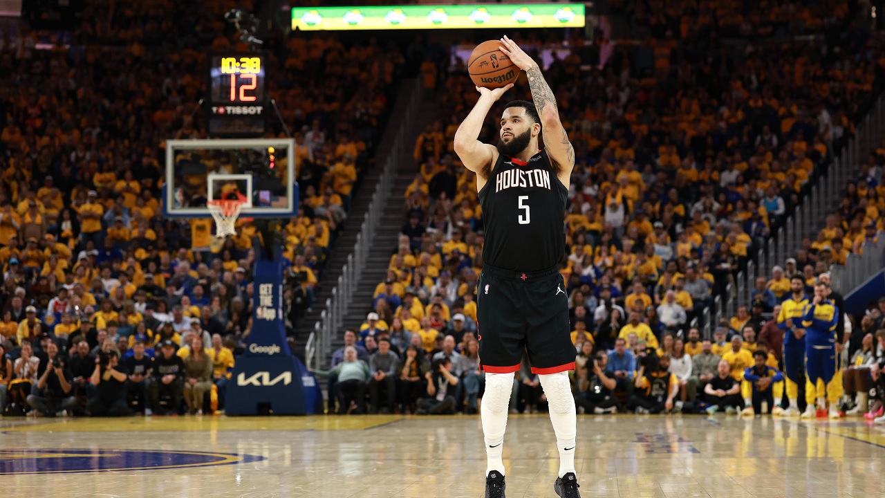 Fred VanVleet derita cedera ACL sesaat sebelum musim baru dimulai.