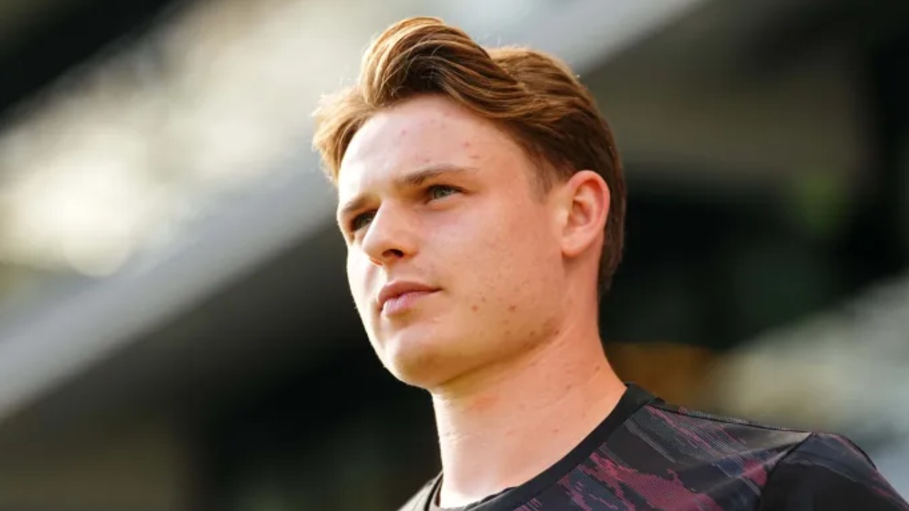 Jonas Urbig