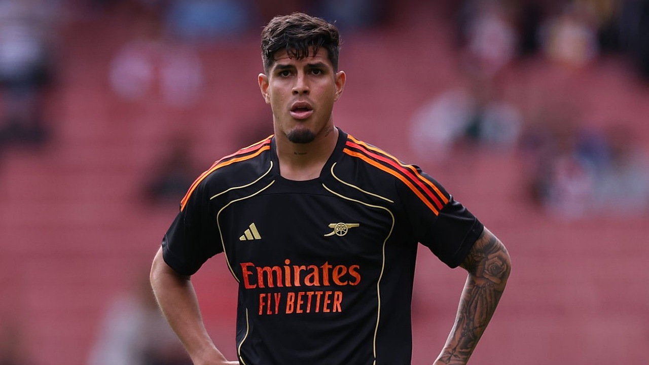Bek Arsenal, Piero Hincapie