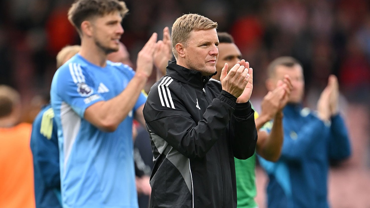Manajer Newcastle United, Eddie Howe. (Foto: Dan Mullan/Getty Images)