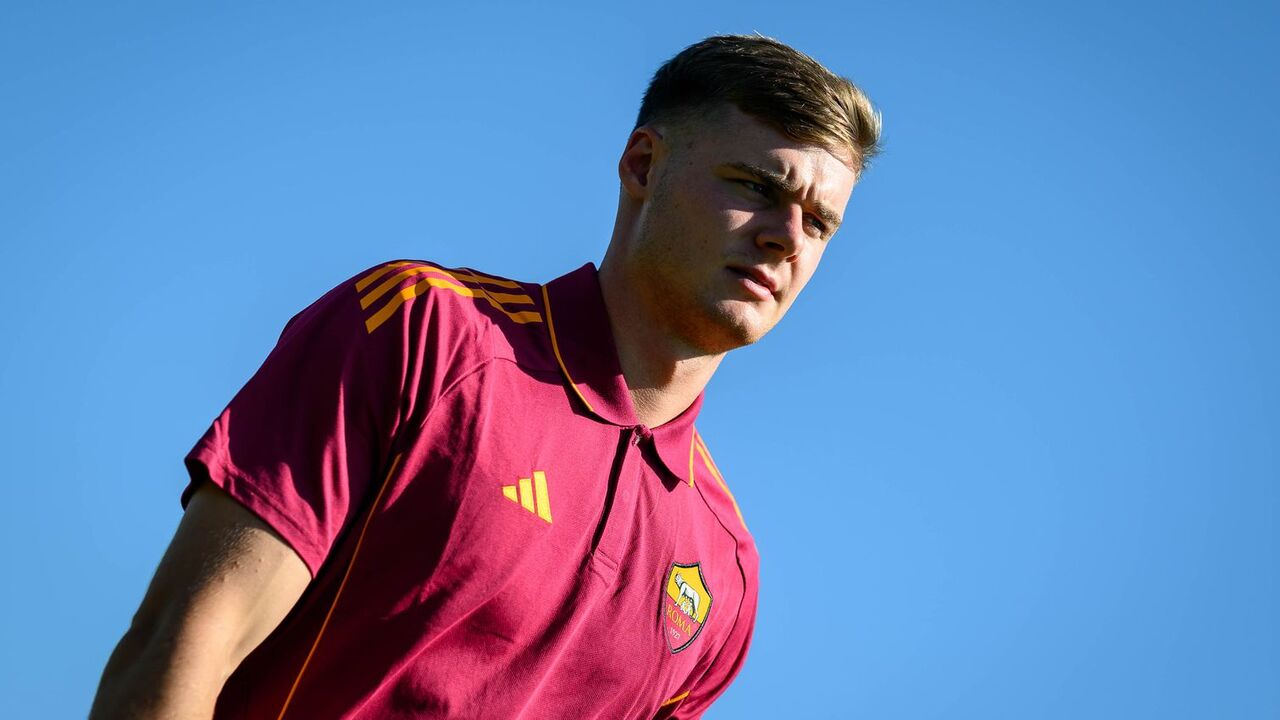 Mandul di empat laga pembuka Serie A 2025/26, keputusan AS Roma merekrut Evan Ferguson dipertanyakan oleh Fabio Capello / via Getty Images