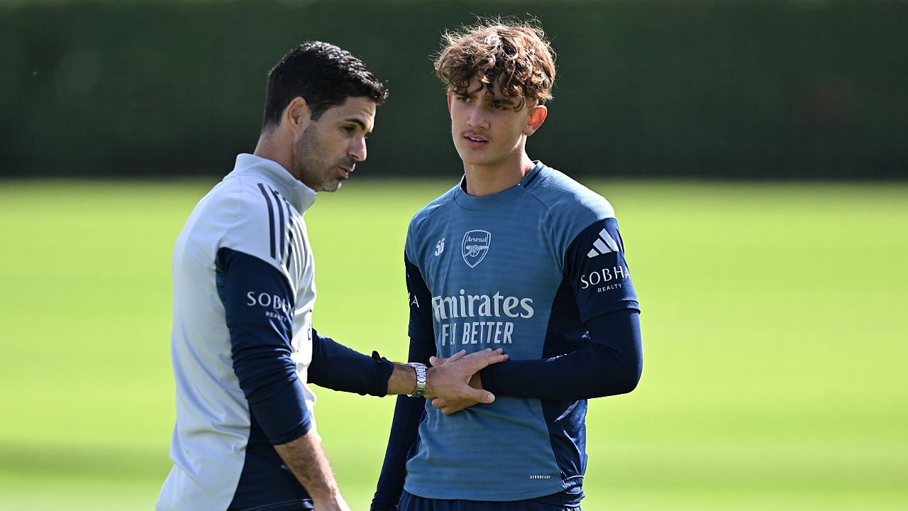 Mikel Arteta dan Max Dowman