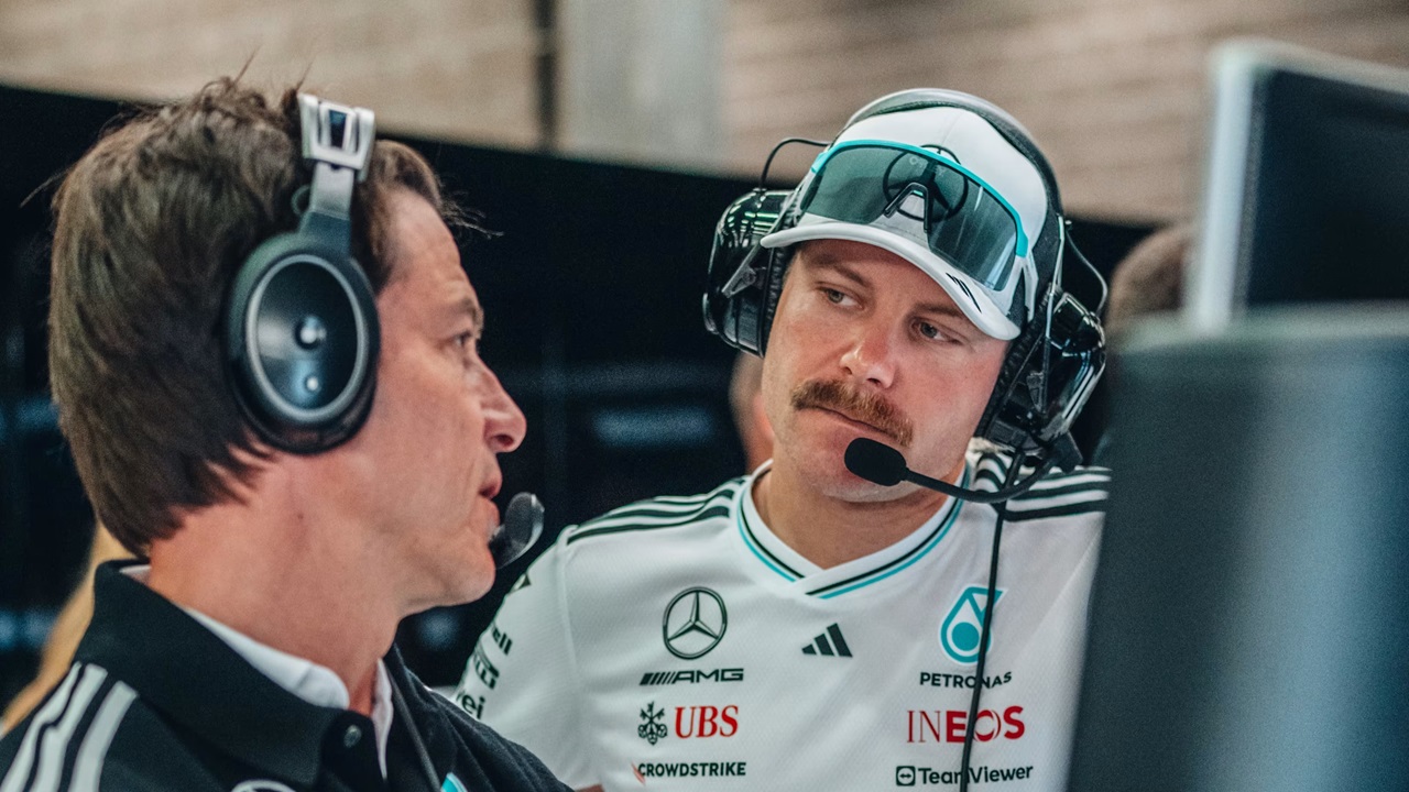 Toto Wolff Sebut Bottas Nyaris Gantikan Russell di Baku