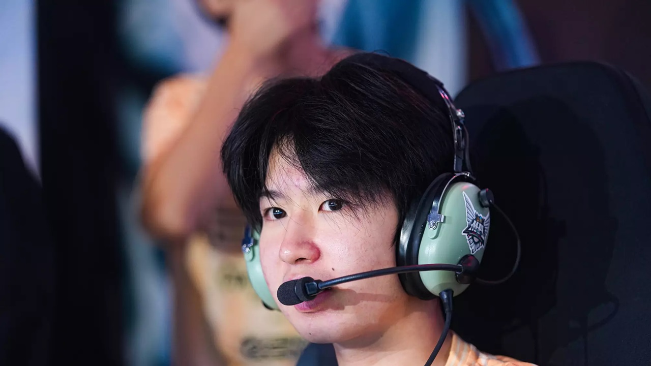Dewa United Esports Dipreingatkan Tetap Konsisten Jelang Lawan NAVI