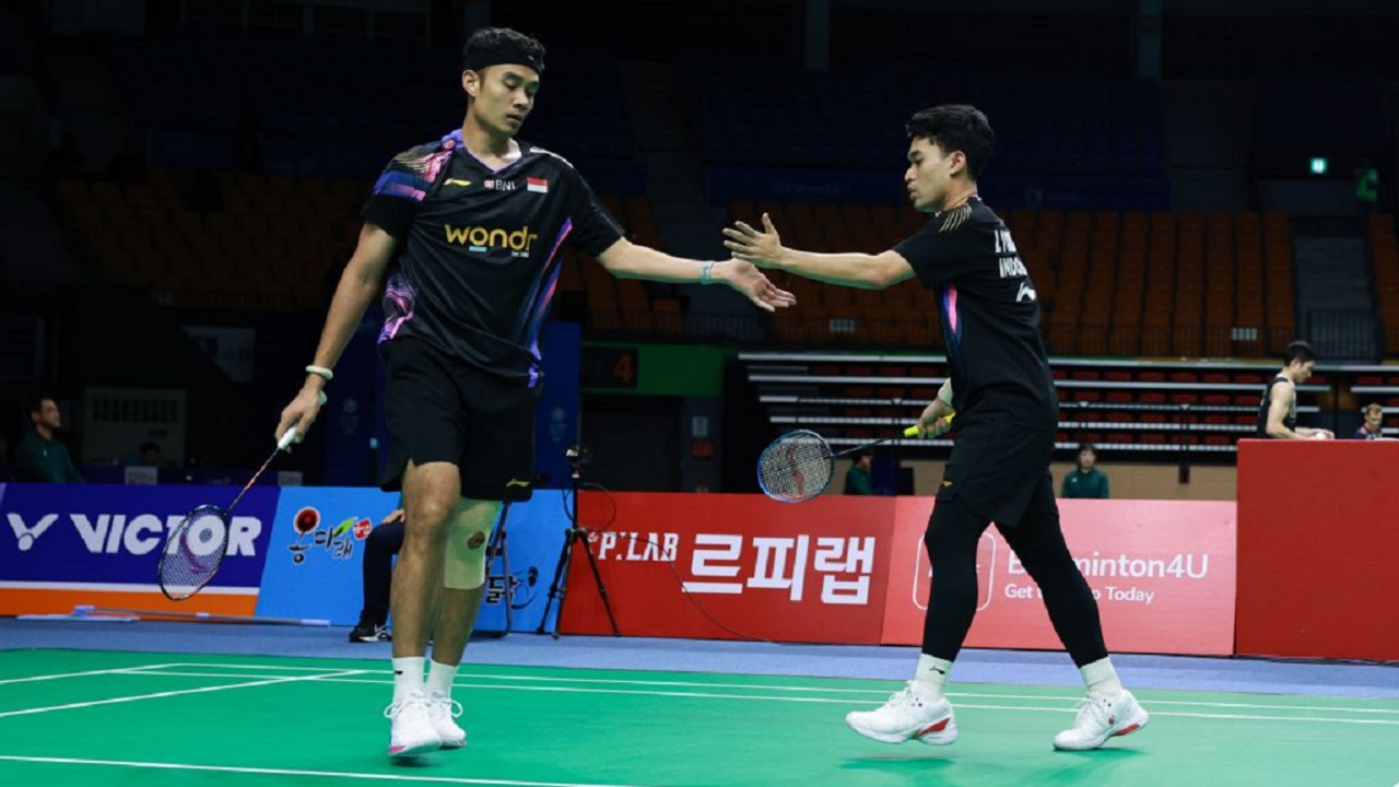 Leo/Bagas petik pelajaran berharga saat angkat koper prematur di Korea Open 2025.