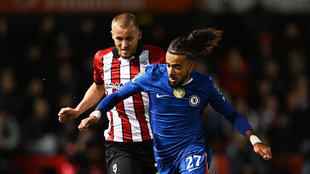 Bek kanan Chelsea, Malo Gusto