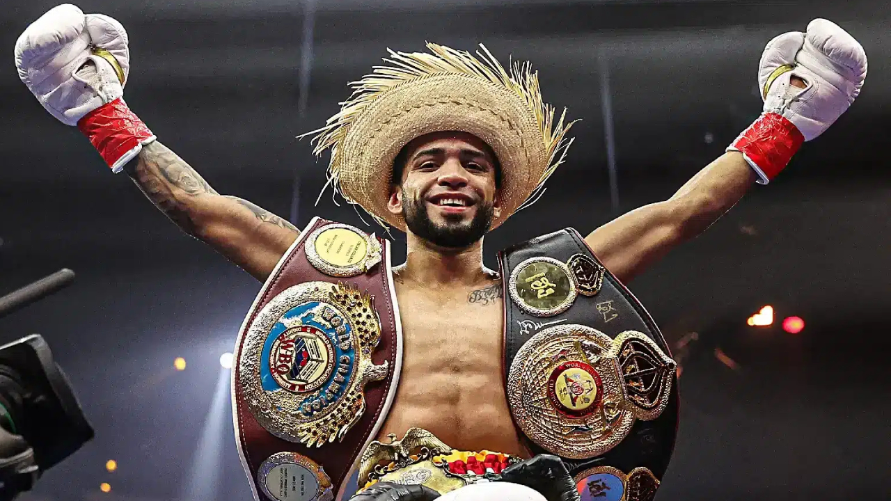 Oscar Collazo Incar Unifikasi di Kelas 105, Tapi Siap Berlaga di Flyweight