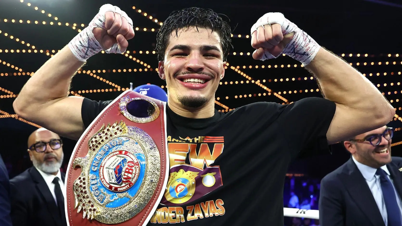 Robert Garcia Paham Alasan Top Rank Jauhkan Xander Zayas dari Vergil Ortiz