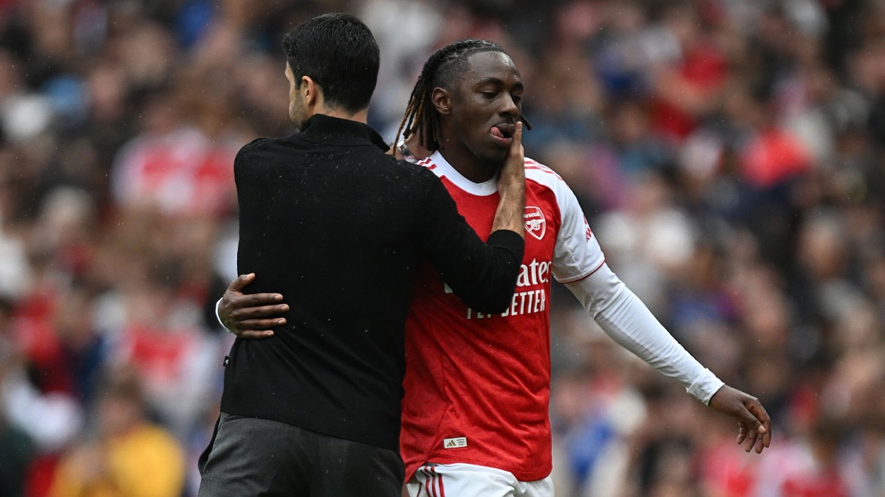 Mikel Arteta dan Eberechi Eze